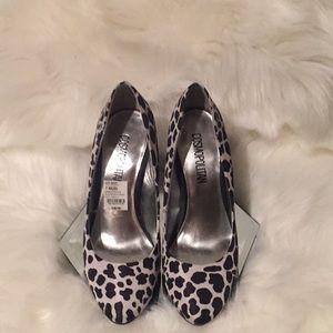 COSMOPOLITAN 🦒 (Giraffe) ANIMAL PRINT PUMPS 👠